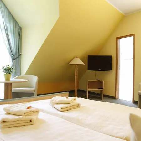 Waldhaus Lauenhain 3* Mittweida